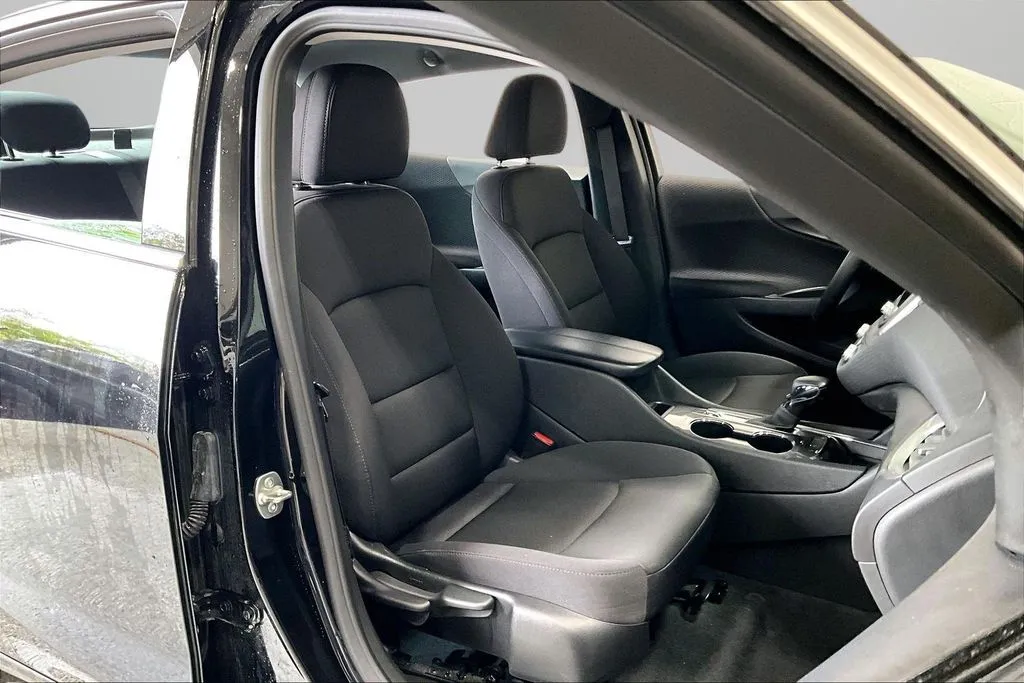 Chevrolet Malibu photo 28