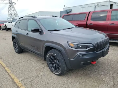 More photos of 2022 Jeep Cherokee Trailhawk at Lakeside Automotive Group, MI