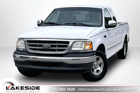 White 2002 Ford F-150 XL for sale in Spring Lake, MI