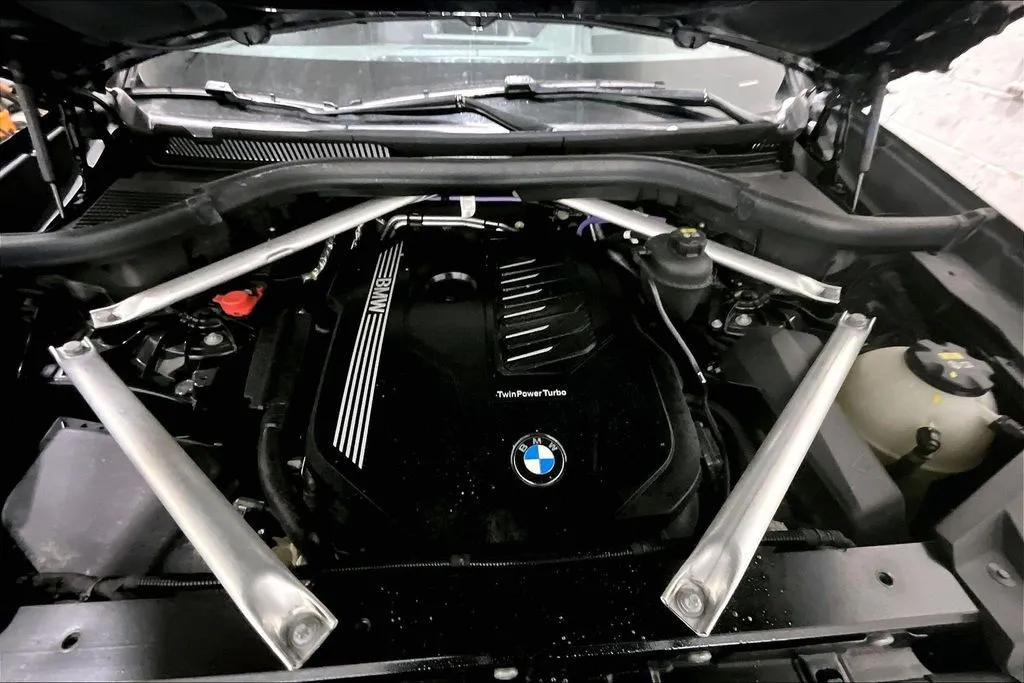 BMW X5 photo 30