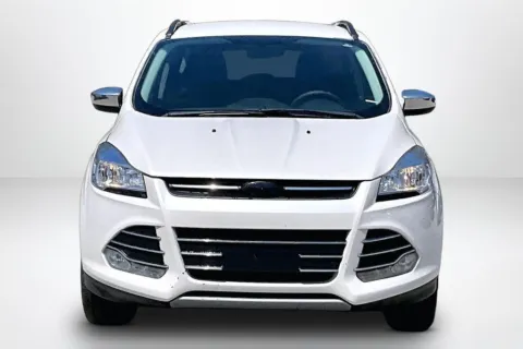 Photos of 2015 Ford Escape SE for sale in Spring Lake, MI at Lakeside Automotive Group