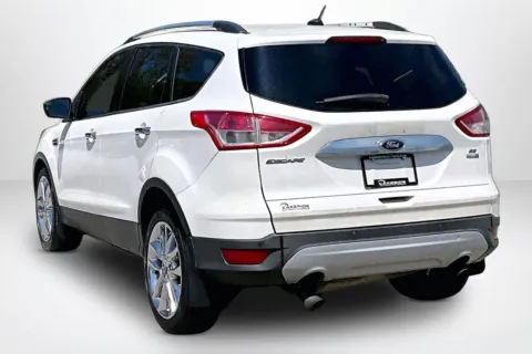 More photos of 2015 Ford Escape SE at Lakeside Automotive Group, MI