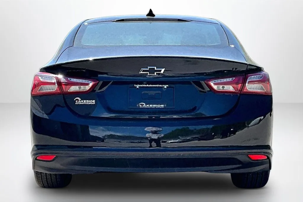 Chevrolet Malibu photo 6