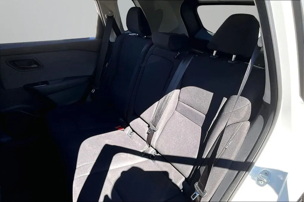 Nissan Rogue photo 22