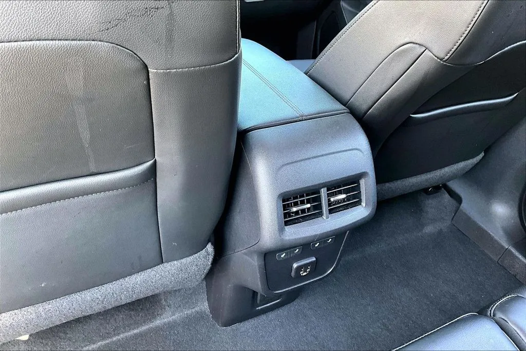Chevrolet Equinox photo 9
