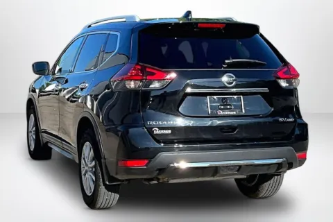 More photos of 2020 Nissan Rogue S at Lakeside Automotive Group, MI