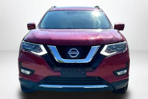 Photos of 2017 Nissan Rogue SL for sale in Spring Lake, MI at Lakeside Automotive Group