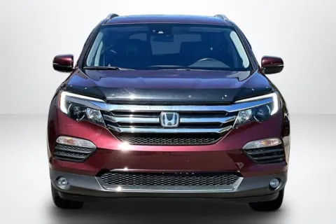 Photos of 2018 Honda Pilot Touring for sale in Spring Lake, MI at Lakeside Automotive Group