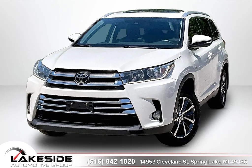 2019 Toyota Highlander XLE AWD's photo