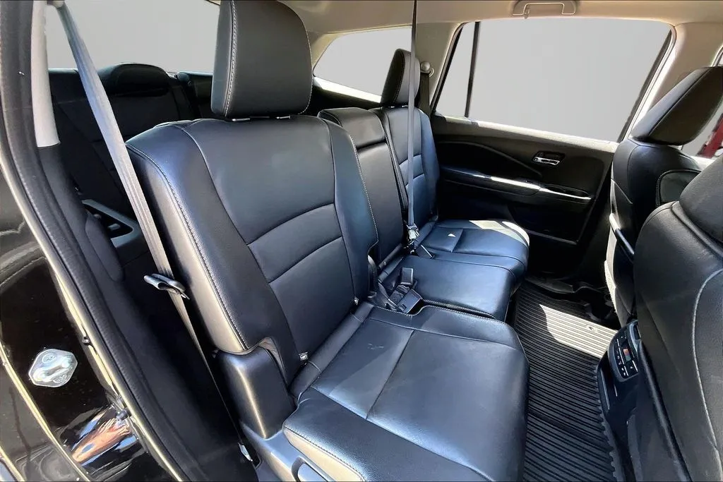 Honda Pilot photo 23