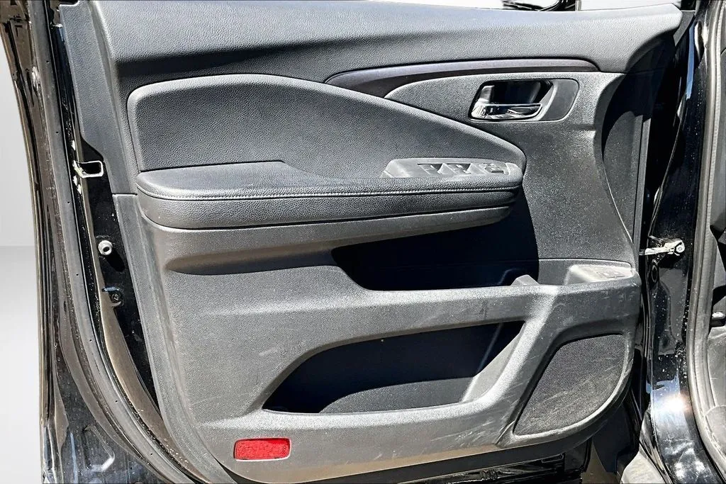 Honda Pilot photo 19