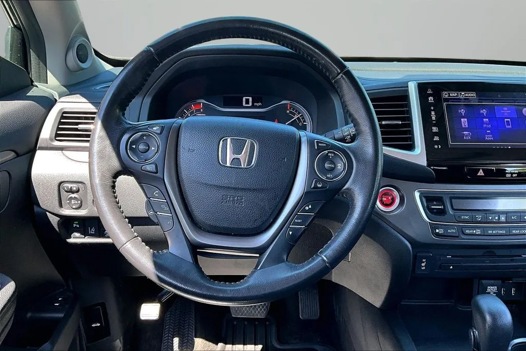 Honda Pilot photo 8