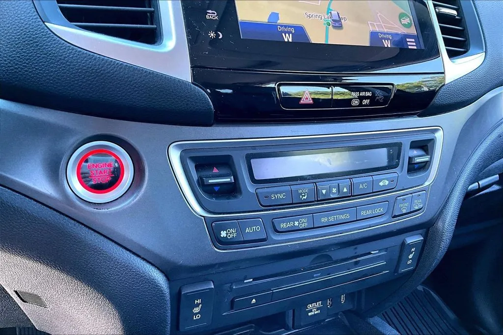 Honda Pilot photo 15
