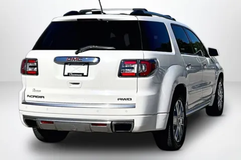 More photos of 2014 GMC Acadia Denali at Lakeside Automotive Group, MI