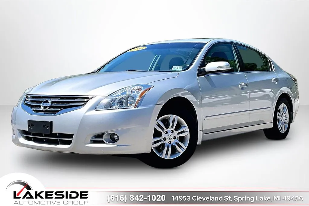 2010 Nissan Altima 2.5 S CVT's photo