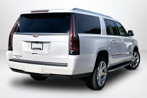 More photos of 2017 Cadillac Escalade ESV Luxury at Lakeside Automotive Group, MI