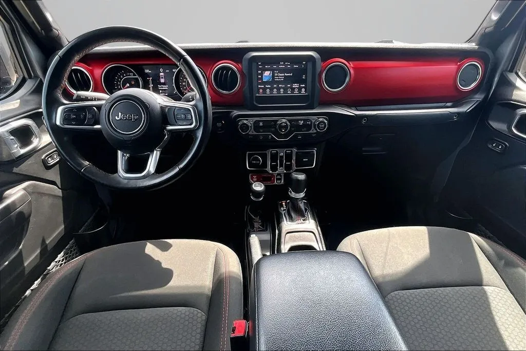 Jeep Gladiator photo 8