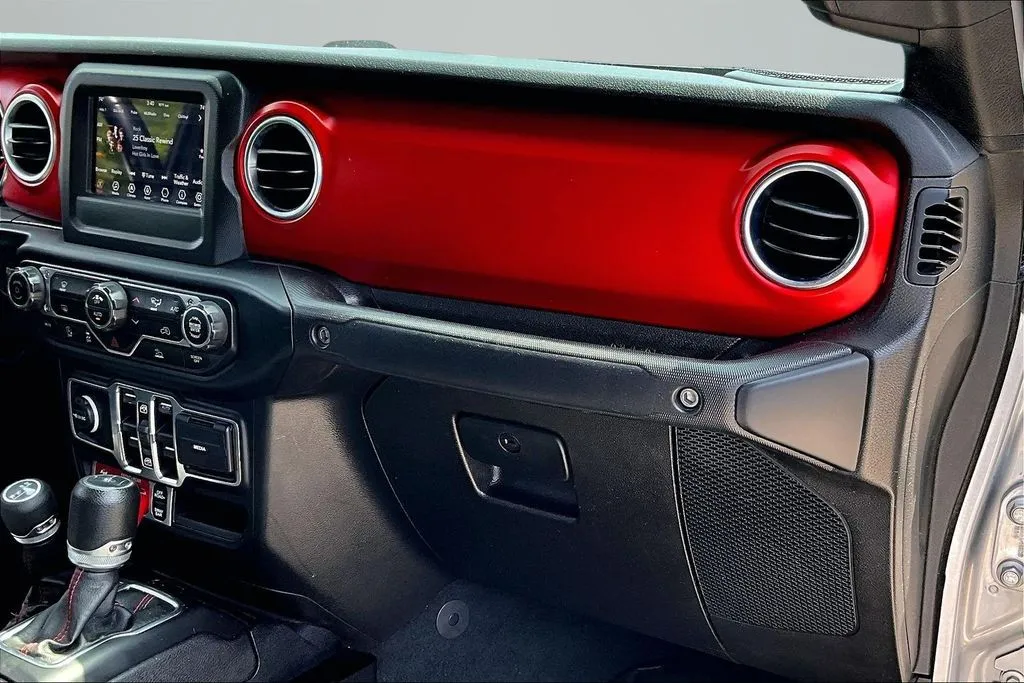 Jeep Gladiator photo 27