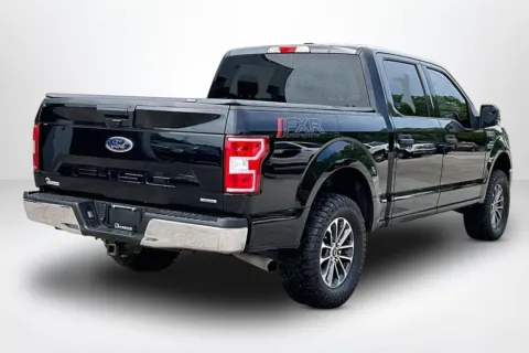 More photos of 2018 Ford F-150 XLT at Lakeside Automotive Group, MI