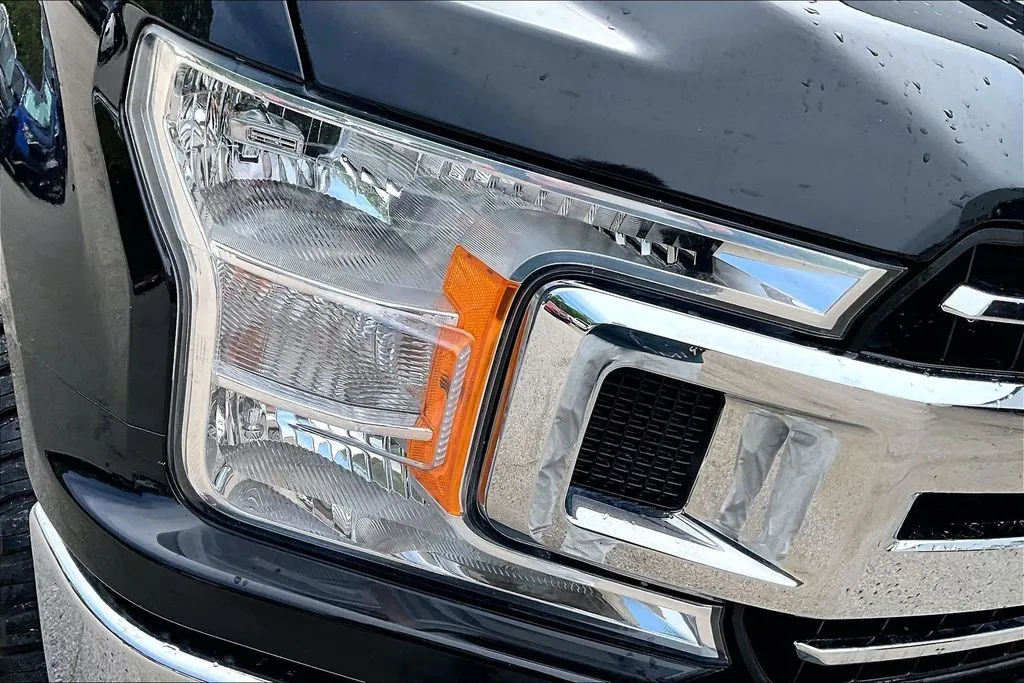 Ford F-150 photo 26