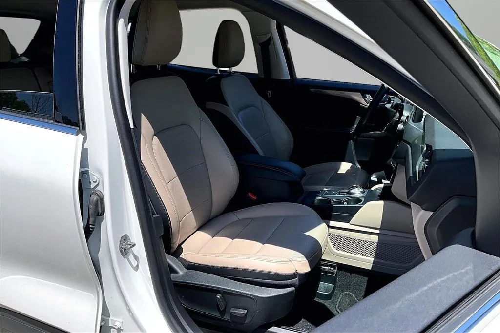 Ford Escape photo 28