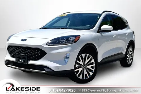 White 2022 Ford Escape Hybrid Titanium for sale in Spring Lake, MI