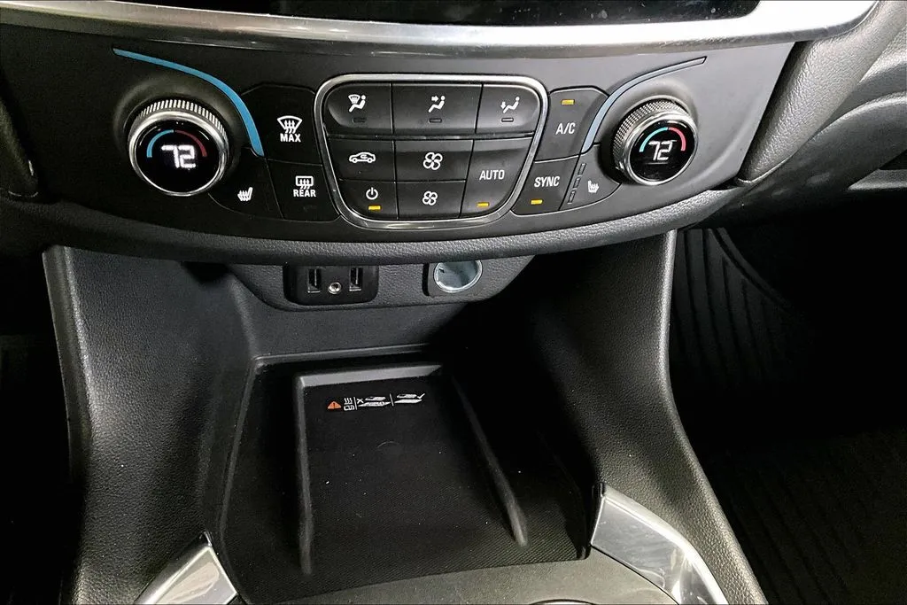 Chevrolet Traverse photo 15