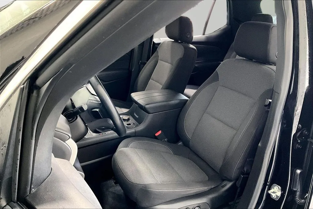 Chevrolet Traverse photo 21