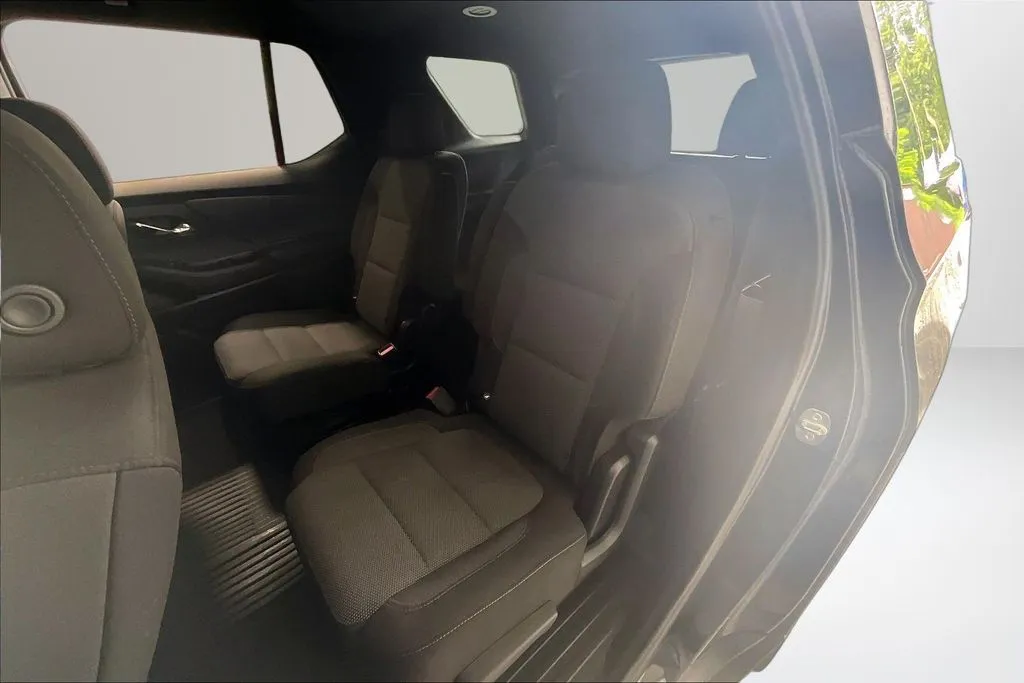 Chevrolet Traverse photo 22