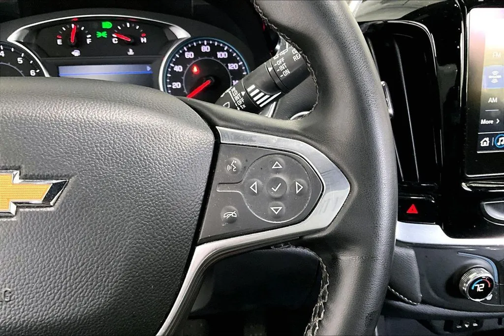 Chevrolet Traverse photo 12