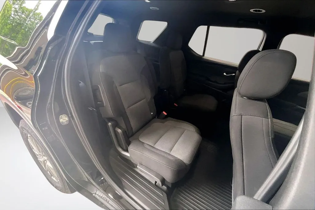 Chevrolet Traverse photo 25