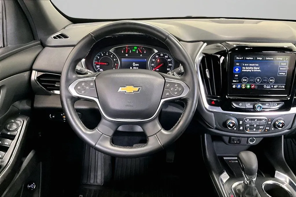 Chevrolet Traverse photo 8