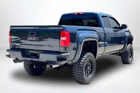 More photos of 2017 GMC Sierra 1500 at Lakeside Automotive Group, MI