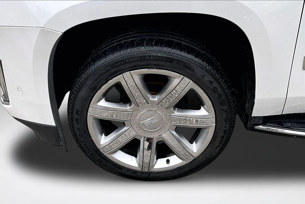 Cadillac Escalade photo 34