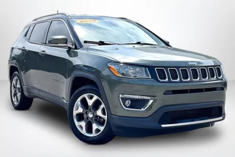 Another view of 2019 Jeep Compass Limited for sale in Spring Lake, MI at Lakeside Automotive Group