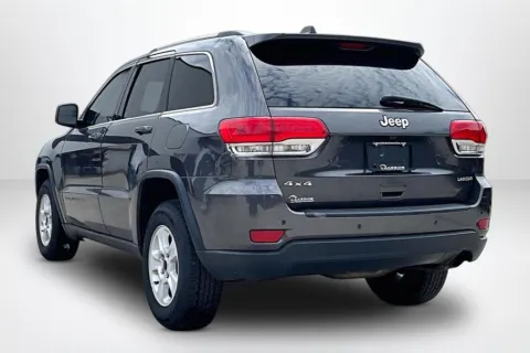 More photos of 2017 Jeep Grand Cherokee Laredo at Lakeside Automotive Group, MI