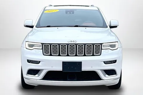 Photos of 2017 Jeep Grand Cherokee Summit for sale in Spring Lake, MI at Lakeside Automotive Group