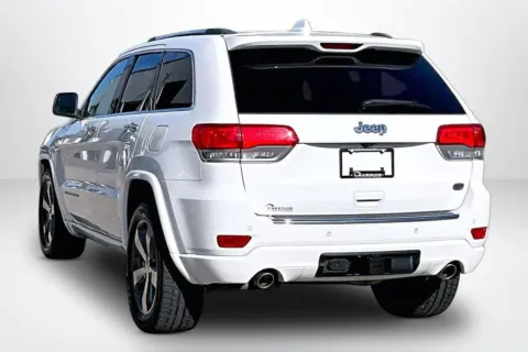 More photos of 2014 Jeep Grand Cherokee Overland at Lakeside Automotive Group, MI