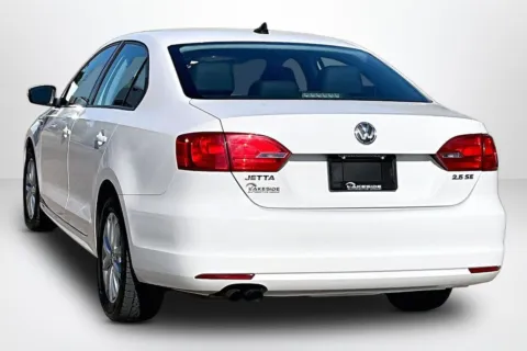 More photos of 2012 Volkswagen Jetta 2.5L SE at Lakeside Automotive Group, MI