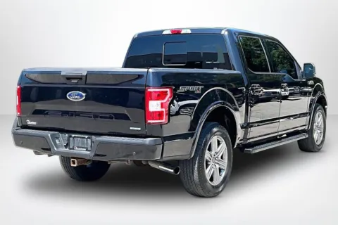 More photos of 2019 Ford F-150 XLT at Lakeside Automotive Group, MI