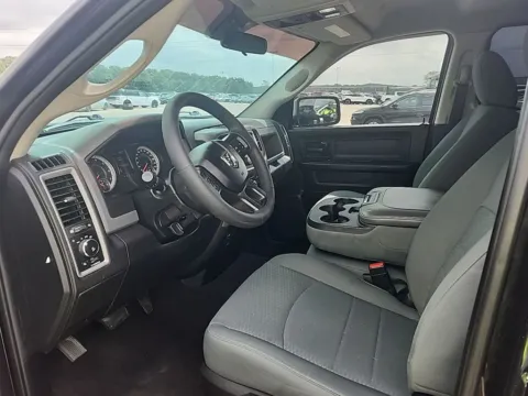 More photos of 2018 Ram 1500 Express at Lakeside Automotive Group, MI