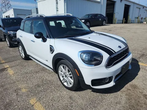 More photos of 2019 MINI Cooper S Countryman Cooper S ALL4 at Lakeside Automotive Group, MI