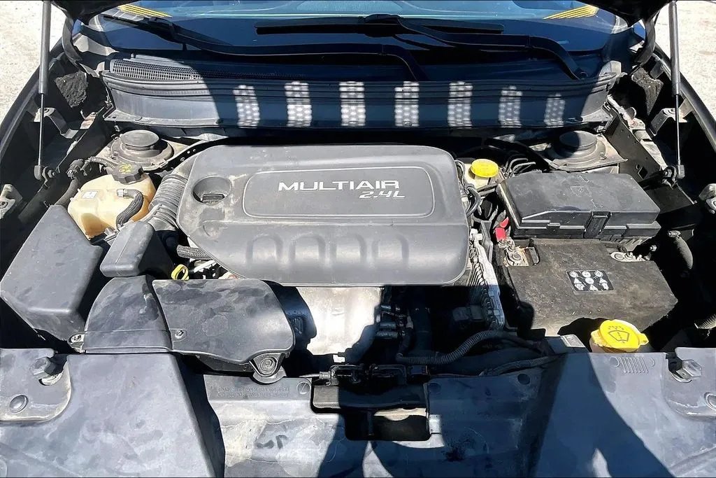 Jeep Cherokee photo 28