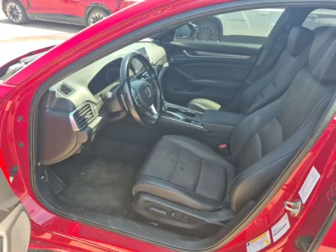 More photos of 2020 Honda Accord Sport at Lakeside Automotive Group, MI