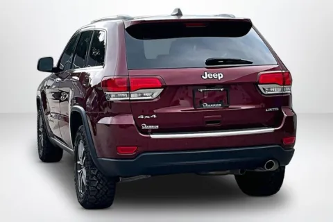 More photos of 2021 Jeep Grand Cherokee Limited at Lakeside Automotive Group, MI