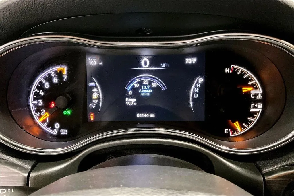 Jeep Grand Cherokee photo 13