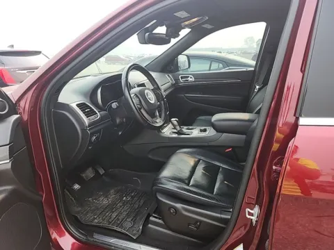 More photos of 2021 Jeep Grand Cherokee Limited at Lakeside Automotive Group, MI