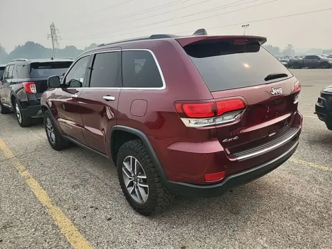 Photos of 2021 Jeep Grand Cherokee Limited for sale in Spring Lake, MI at Lakeside Automotive Group
