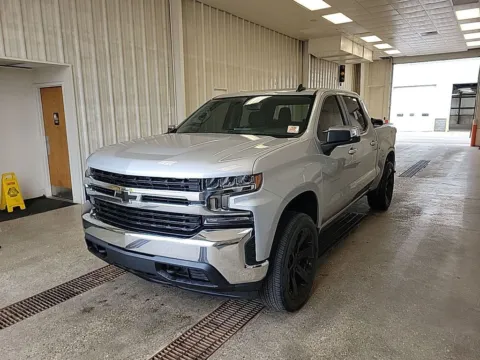 Silver 2020 Chevrolet Silverado 1500 LT for sale in Spring Lake, MI