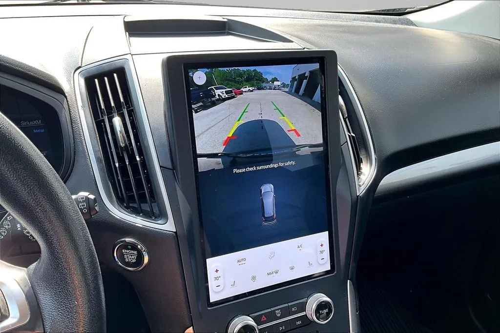 Ford Edge photo 14